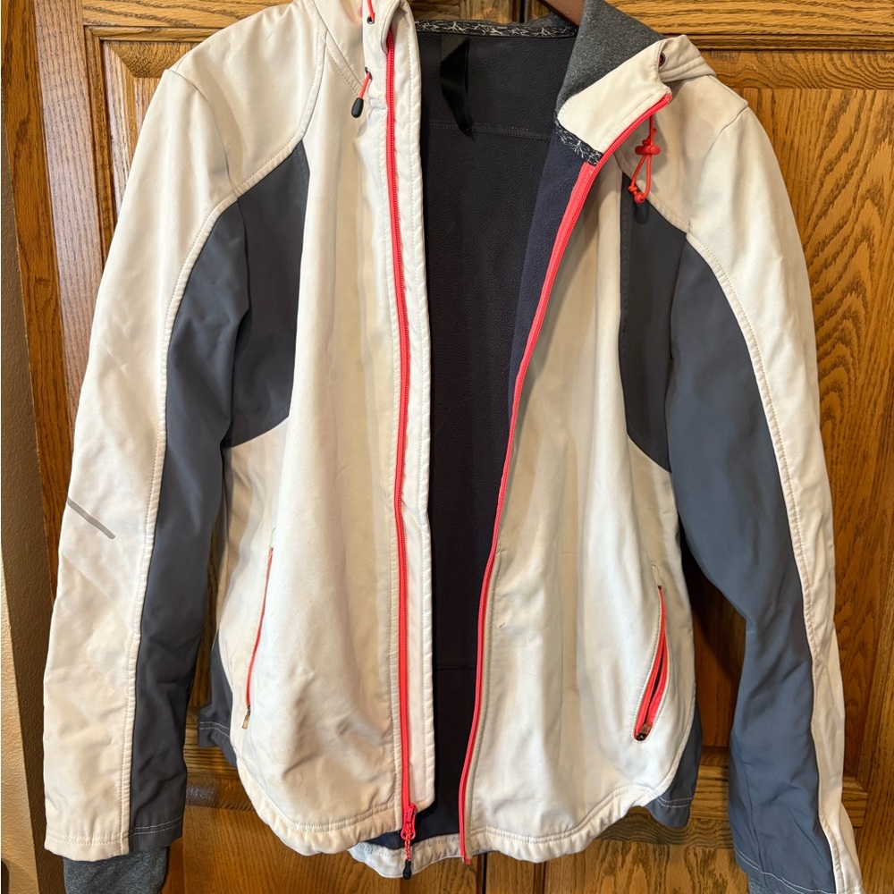 Women's Two-Tone Jacket